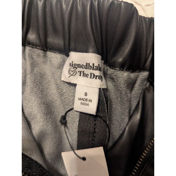 🖤 The Drop S Black Vegan Leather Pleated Loose Fit Pants @signedblake - Picture 5 of 6